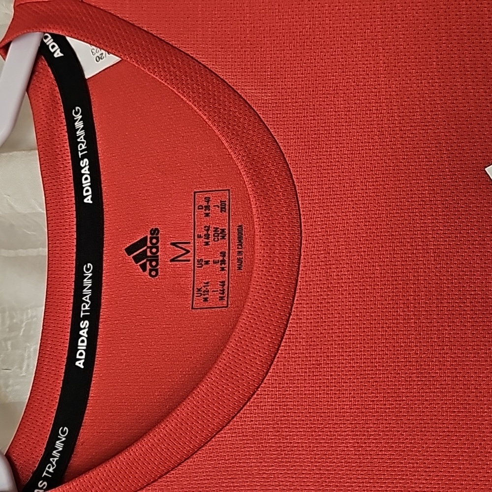 Adidas Training tee - Picture 2 of 4
